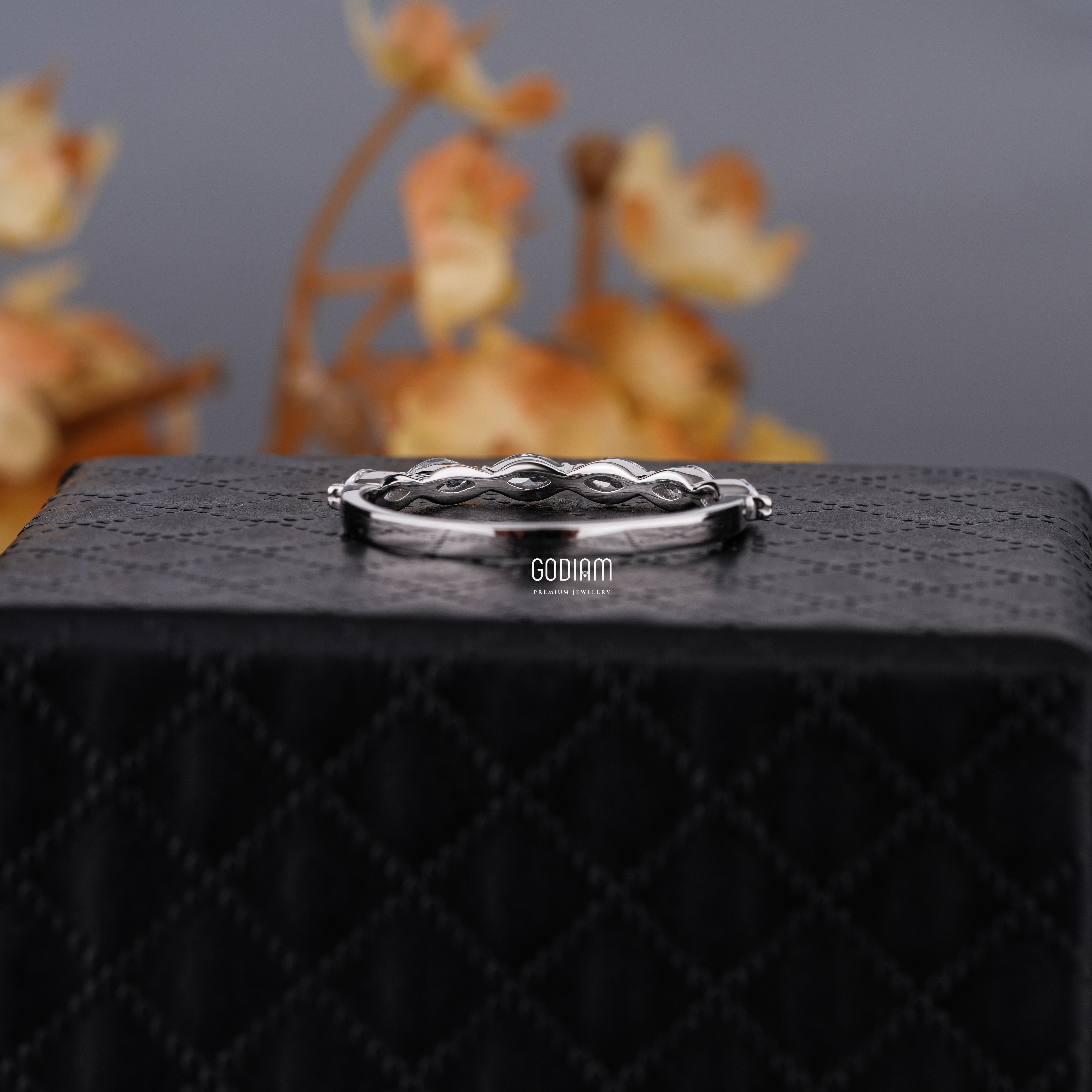 7 Marquise Diamond Ring – Regal Grace in Every Facet