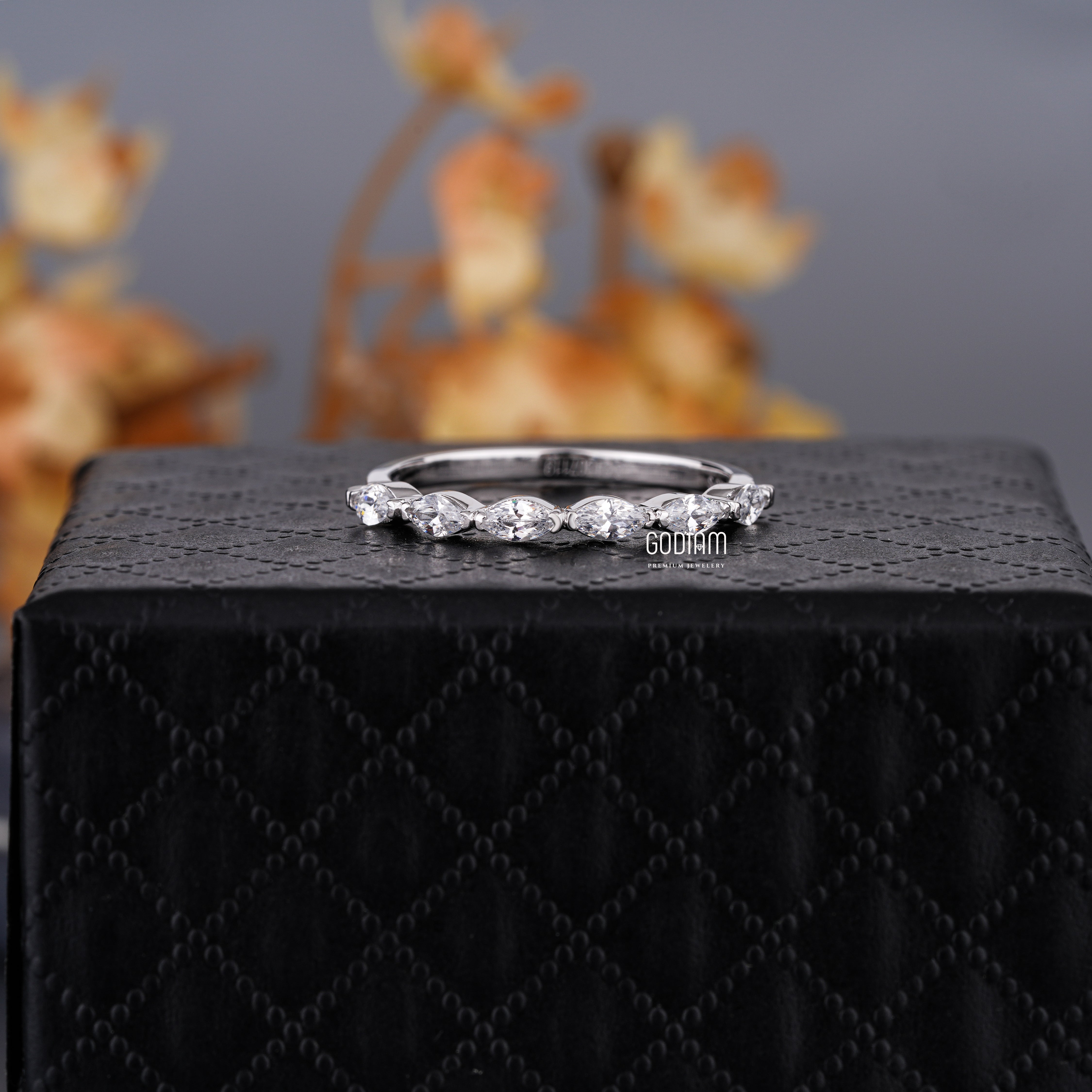 7 Marquise Diamond Ring – Regal Grace in Every Facet