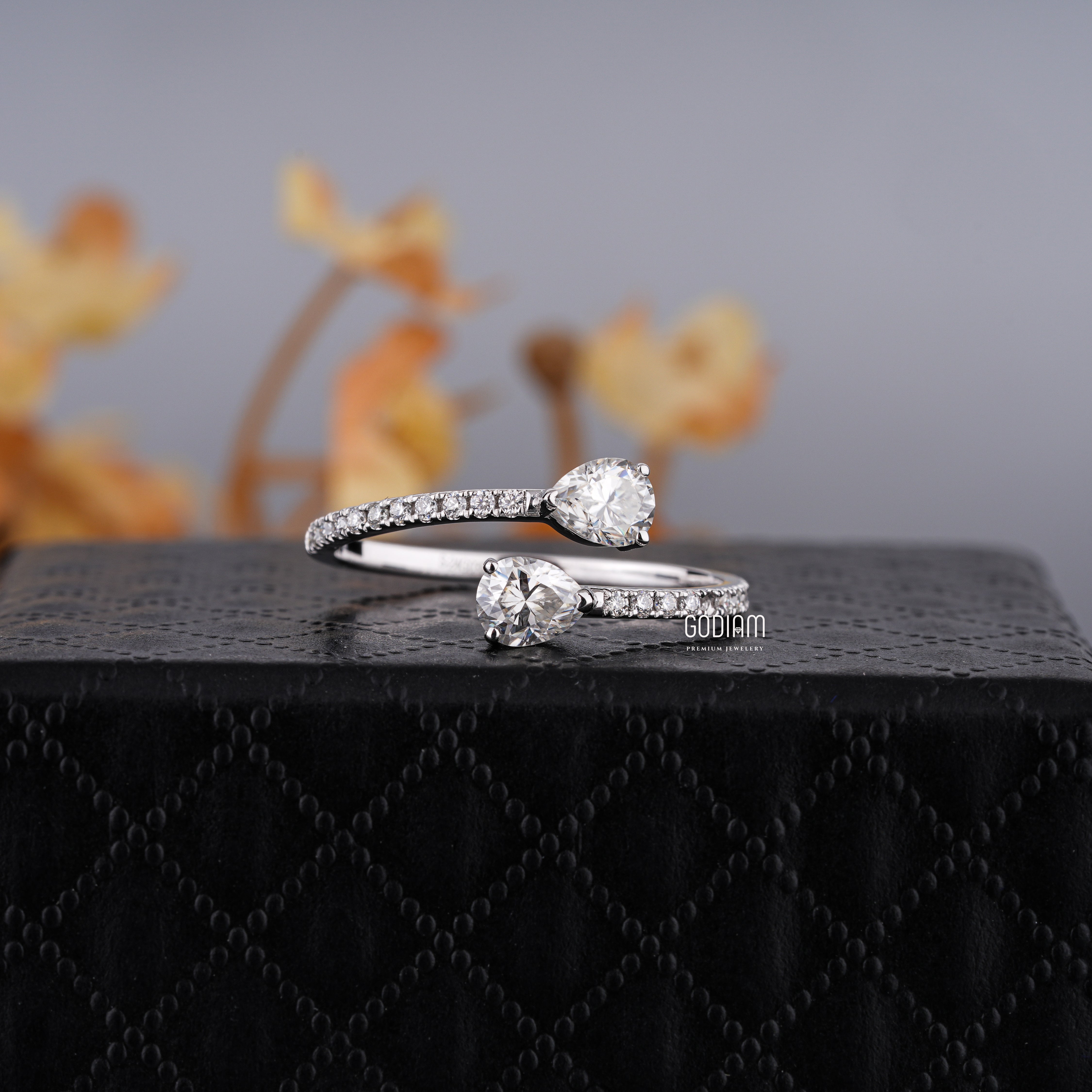 Infinity Embrace Diamond Ring – Love With No End