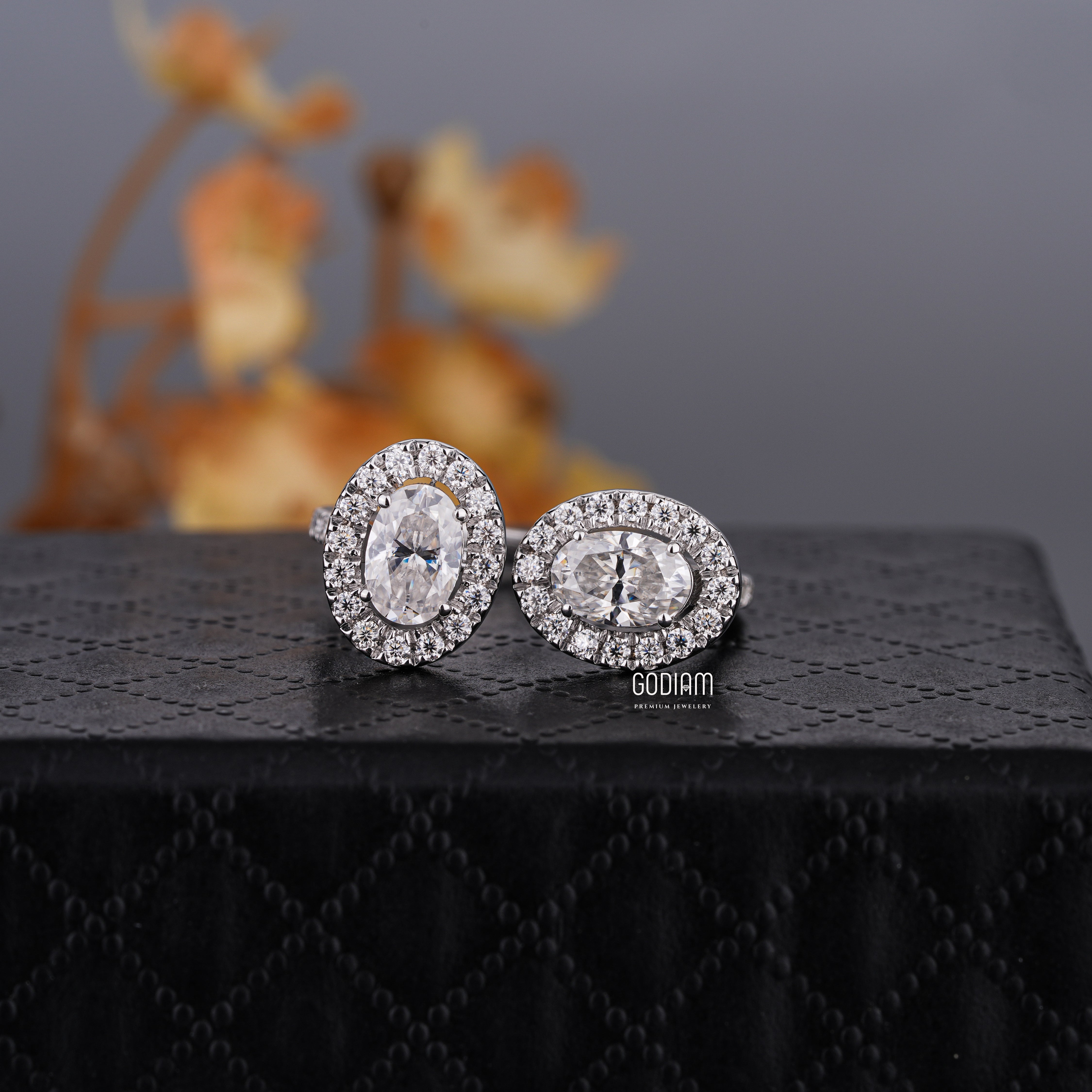 Twin Glow Oval Diamond Ring – Double the Grace, Infinite Sparkle