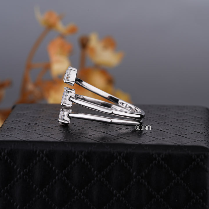TRINITY WRAP RING-GRG2161