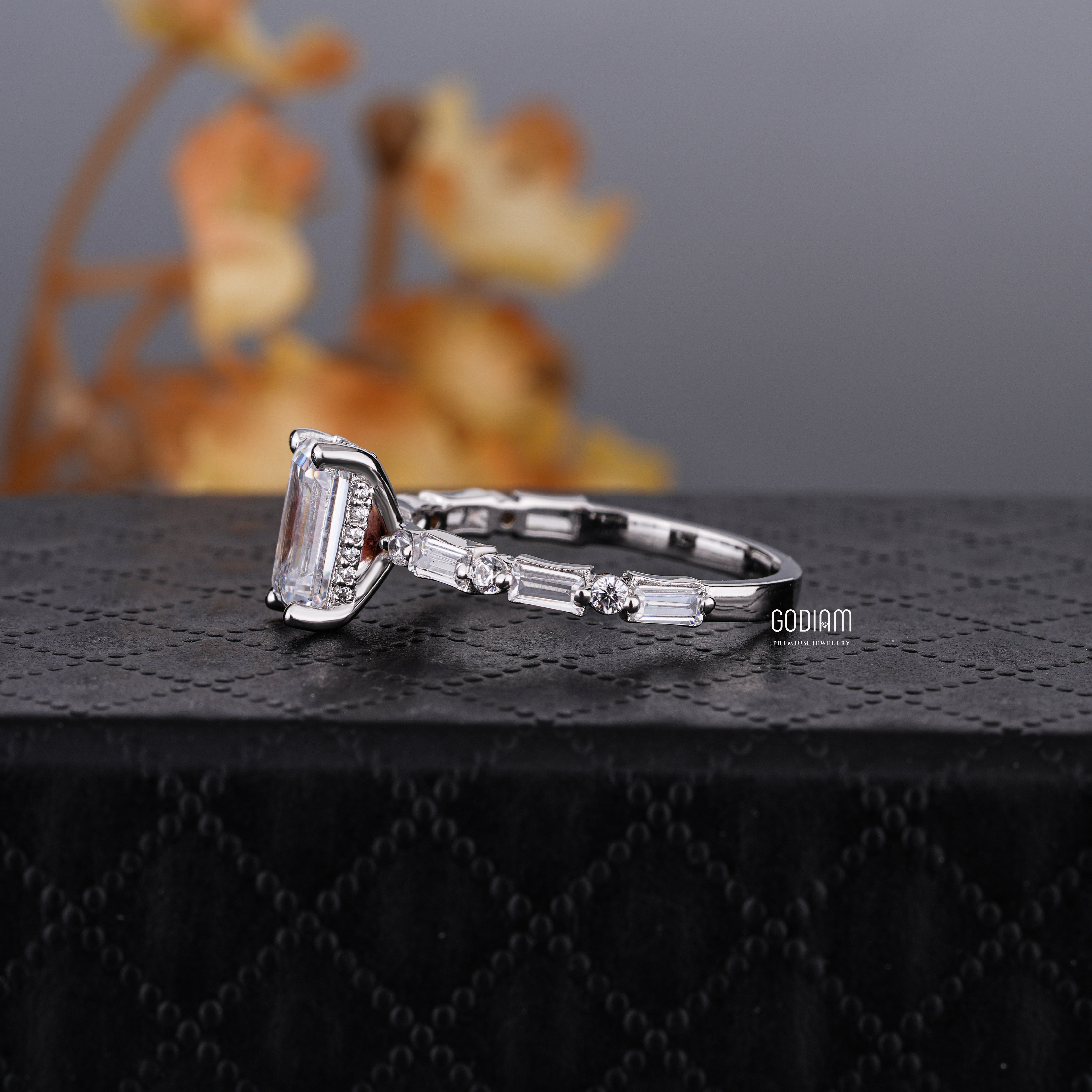 Emerald Grace Diamond Ring – Quiet Luxury, Loud Sparkle