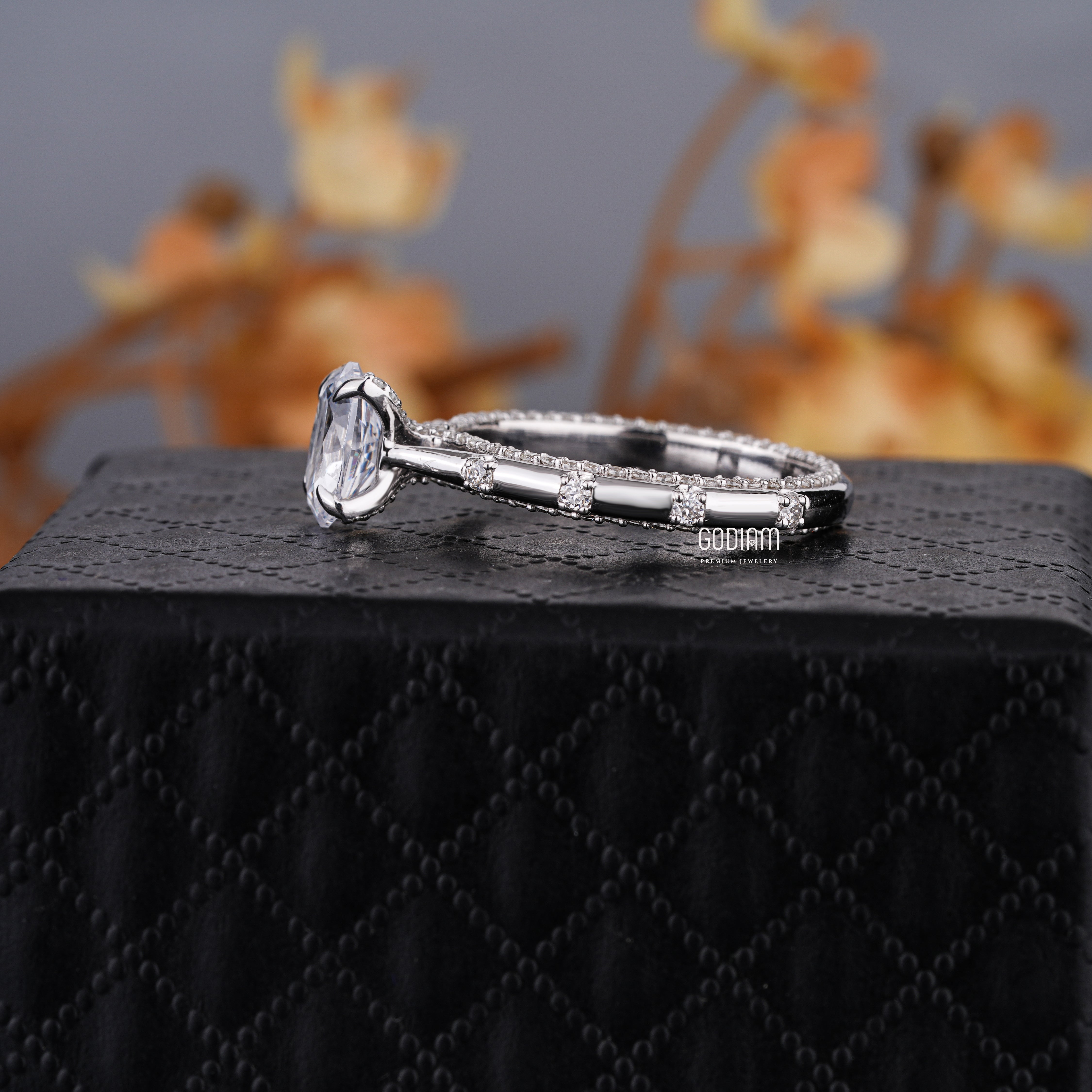 Celestia Oval Diamond Ring – Designed to Orbit Elegance