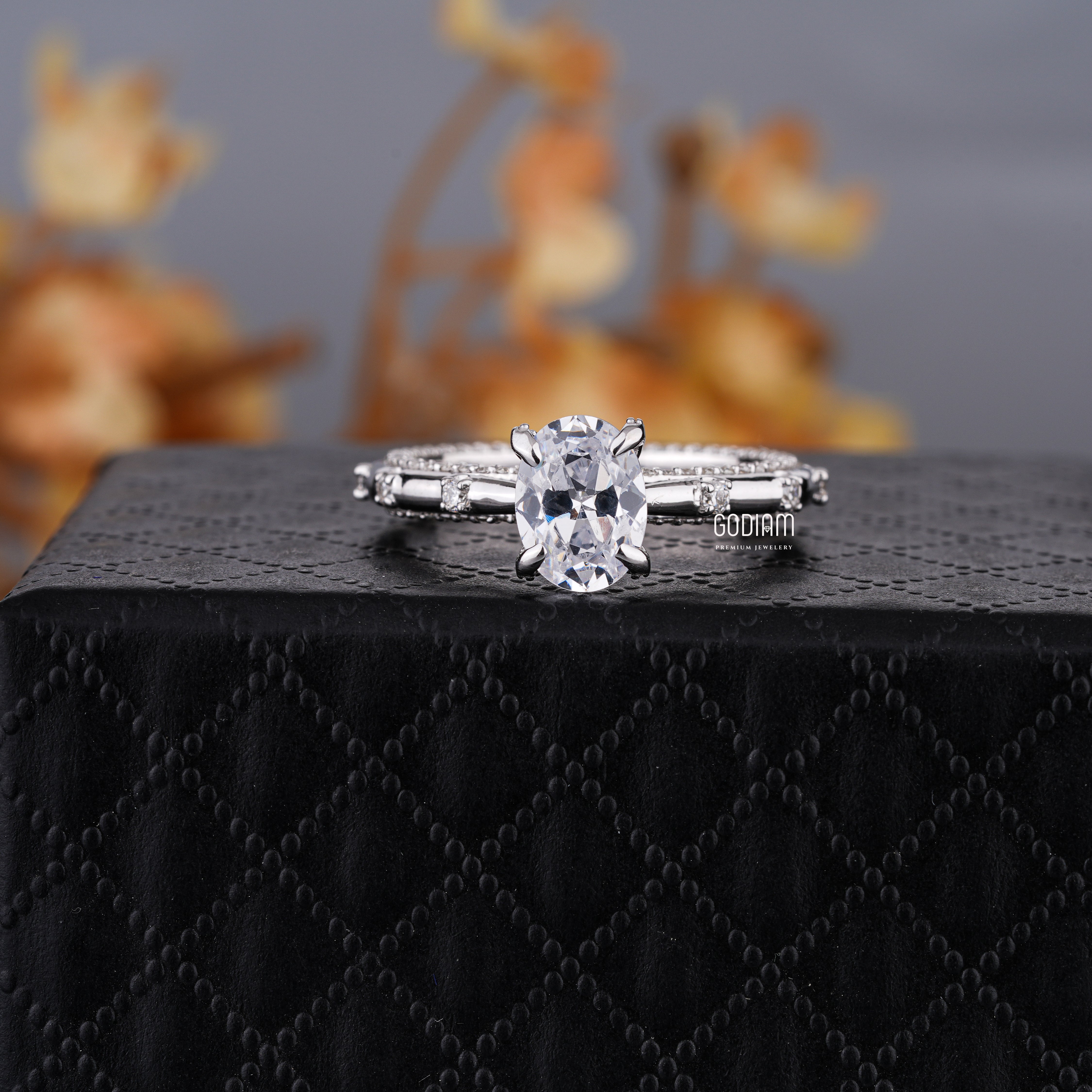 Celestia Oval Diamond Ring – Designed to Orbit Elegance